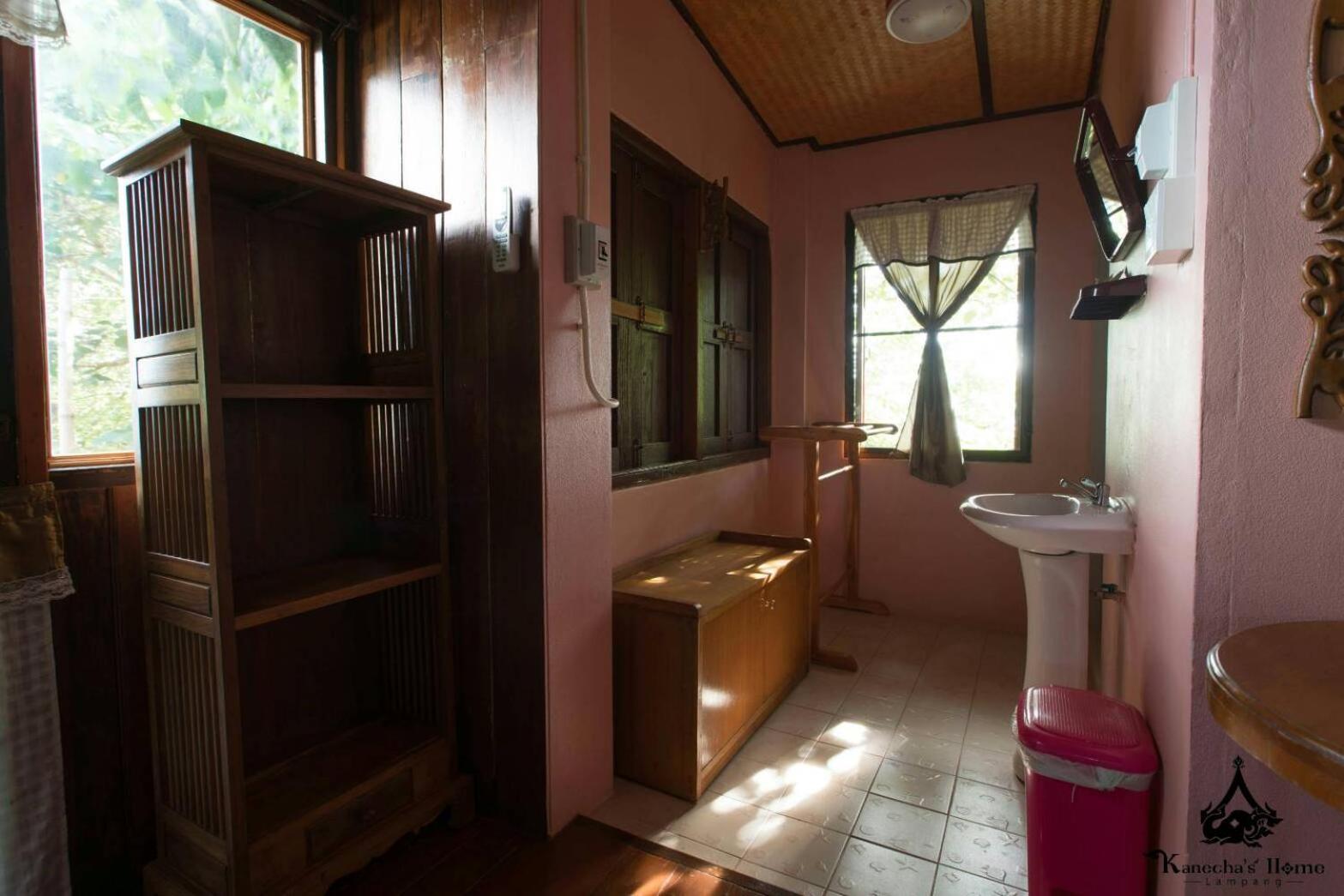 Kanecha'S Home Lampang Exteriér fotografie